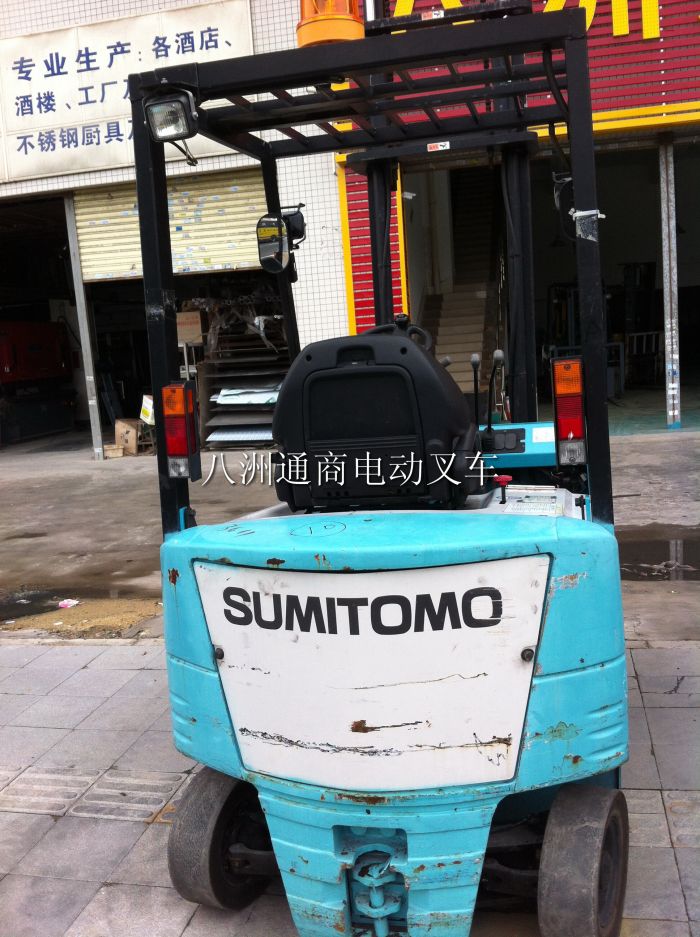 電動(dòng)叉車