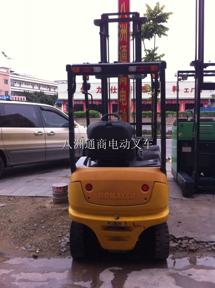 電動(dòng)叉車